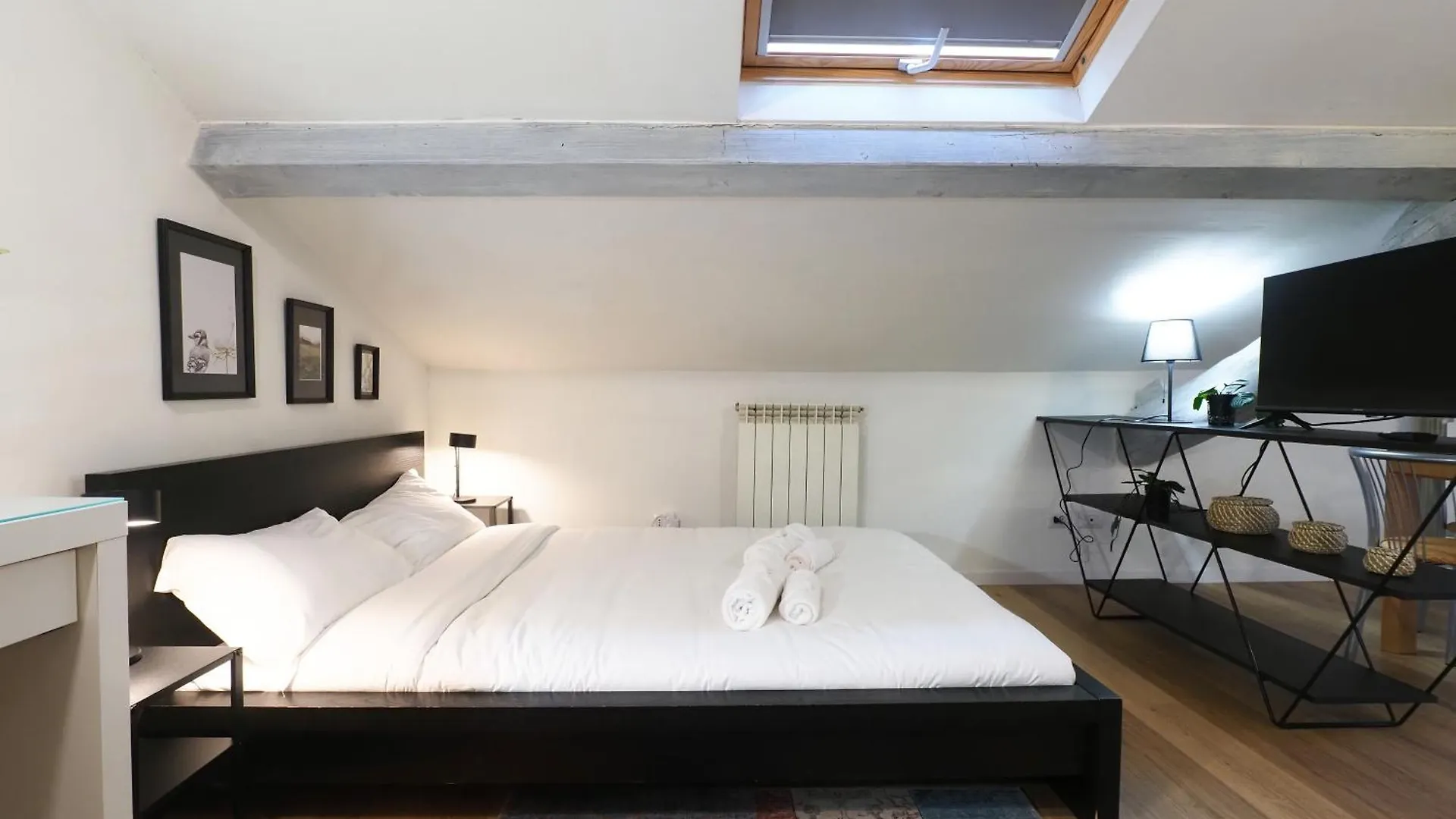 Primopiano - Crespi Apartment Milan 0*,