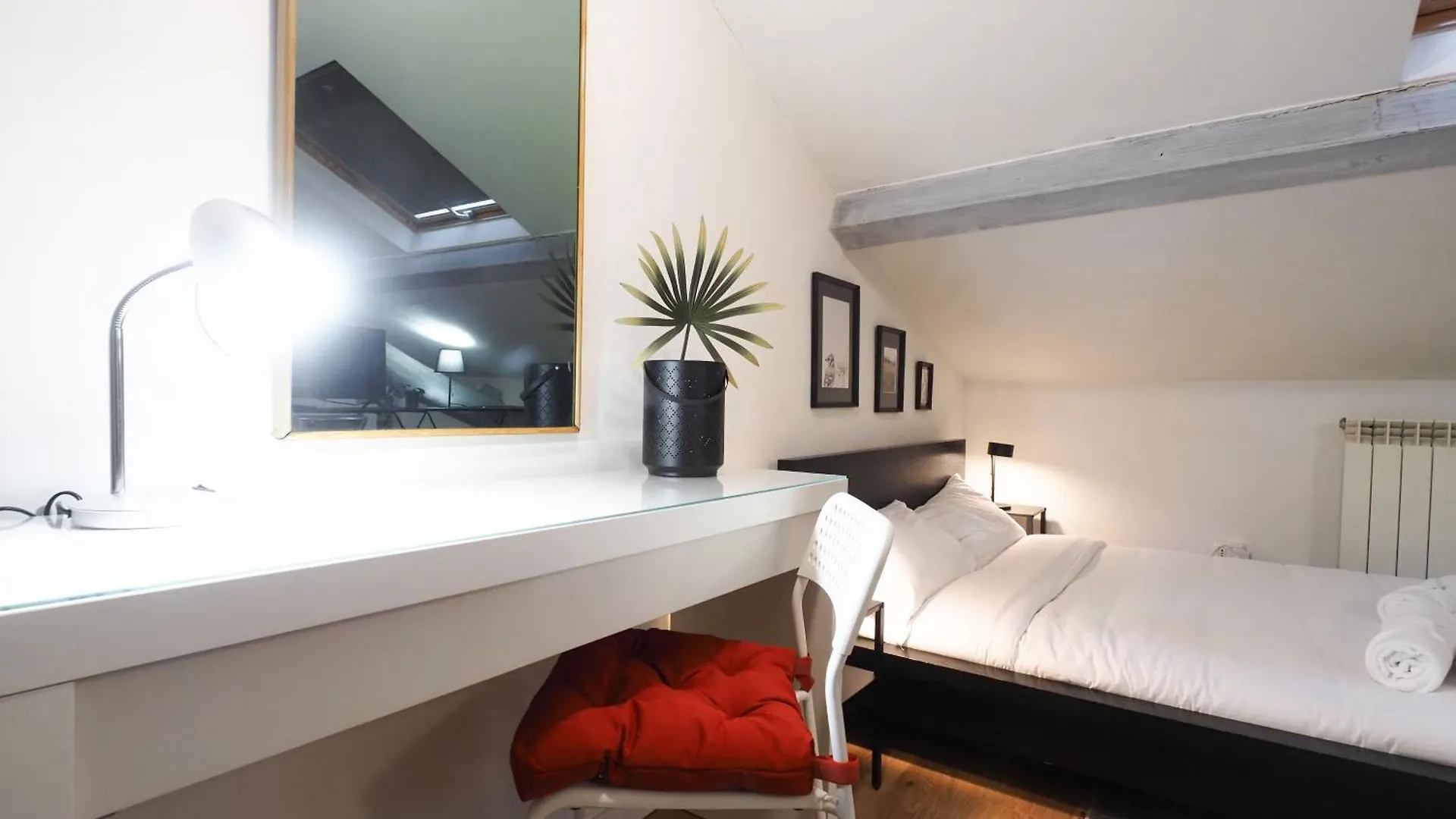 Primopiano - Crespi Apartment Milan